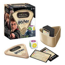 Load image into Gallery viewer, TRIVIAL PURSUIT®: World of Harry Potter Quickplay Edition